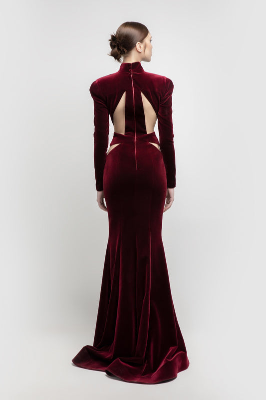 Structured Shoulder Trumpet Gown
